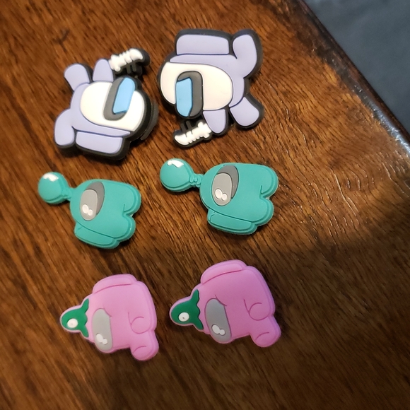 Set of 3 Among Us Jibbitz new - Picture 4 of 4